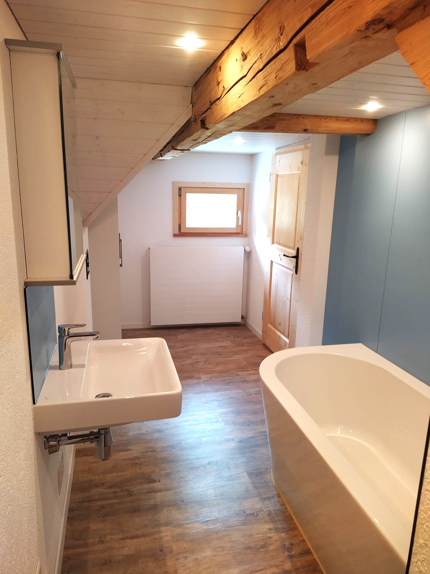 Badsanierung mit Charakter – Altes bewahrt, Neues ergänzt